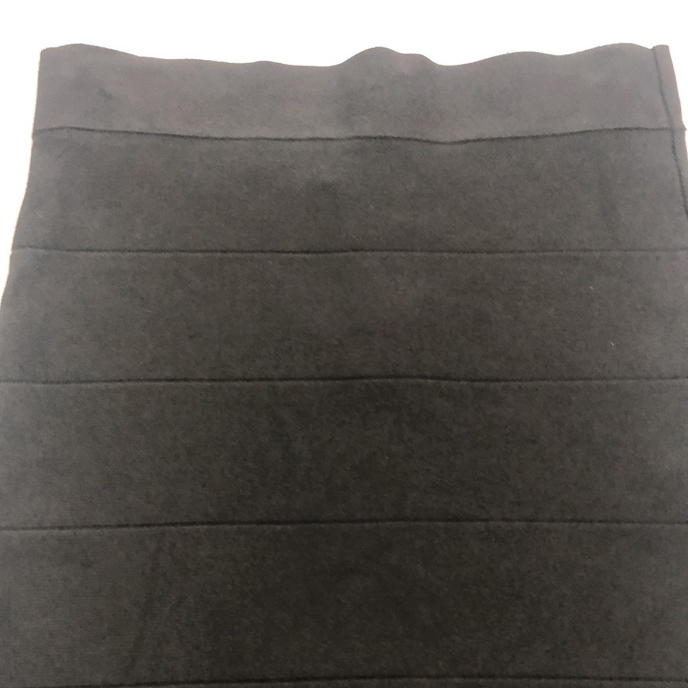 Skirt - Picture 4 of 6